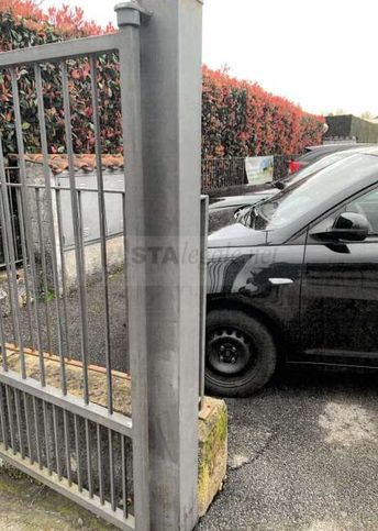 Garage/posto auto in residenziale in Via della Croce