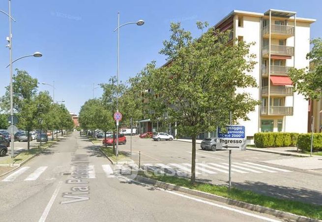Box/posto auto in residenziale in Via Pasquale Trivero