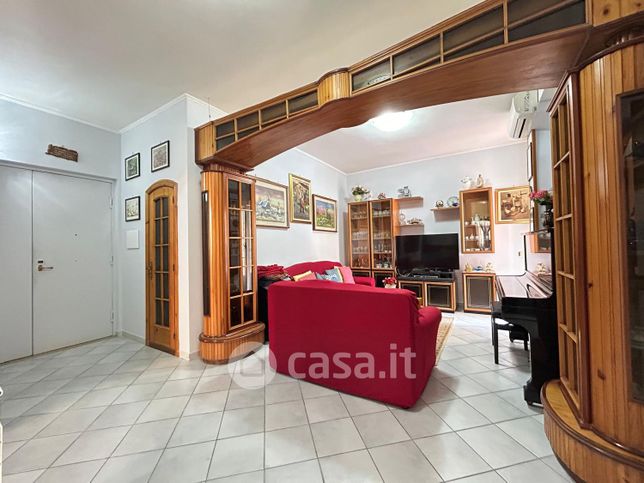 Appartamento in residenziale in Via Libertà 4
