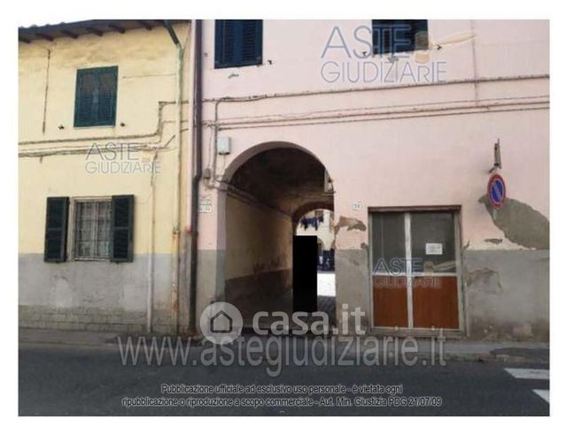 Garage/posto auto in residenziale in Via delle Sorgenti 34 al n.52