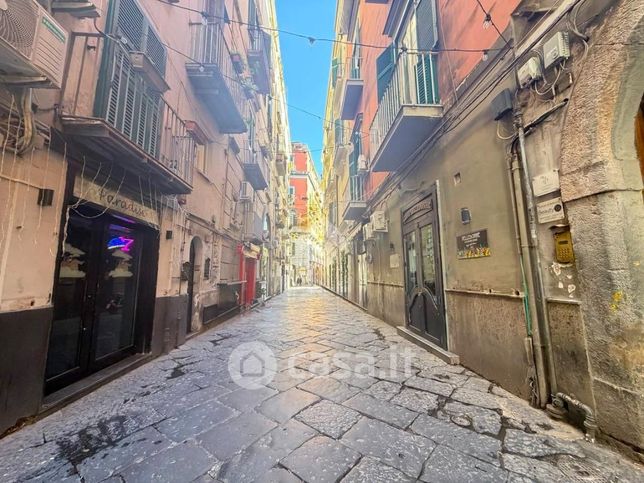 Appartamento in residenziale in Vico Belledonne a Chiaia 6
