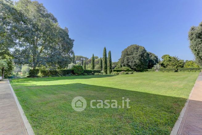 Villa in residenziale in Via del Circo Massimo