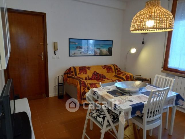 Appartamento in residenziale in Via Enrico Diacono