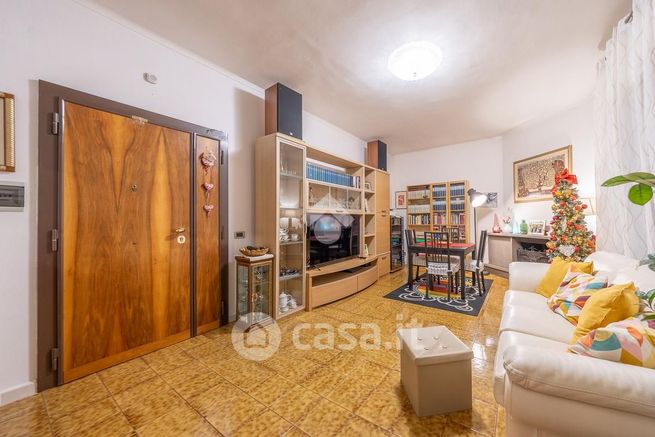 Appartamento in residenziale in Piazza Punto Togliatti 1