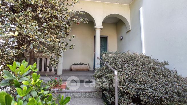Appartamento in residenziale in Via Novara 115