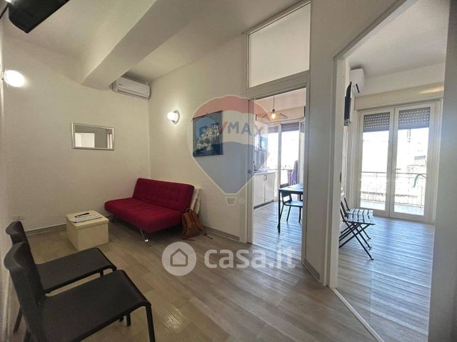 Appartamento in residenziale in Via Enna 39