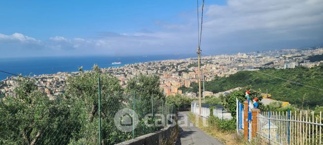 Casa indipendente in residenziale in Salita Poggio di Apparizione 42