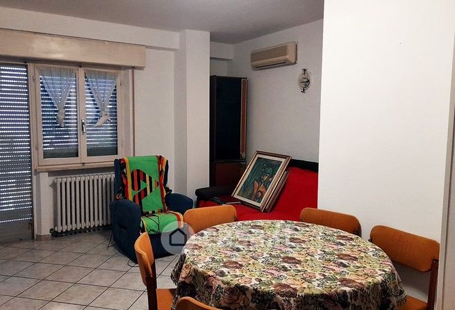 Appartamento in residenziale in Viale Latina