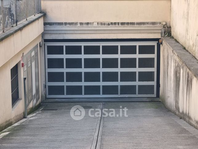 Garage/posto auto in residenziale in Via Giovanni Chiassi 10