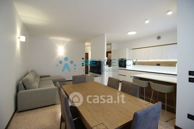 Appartamento in residenziale in Via Francesco Corradini 73 -31