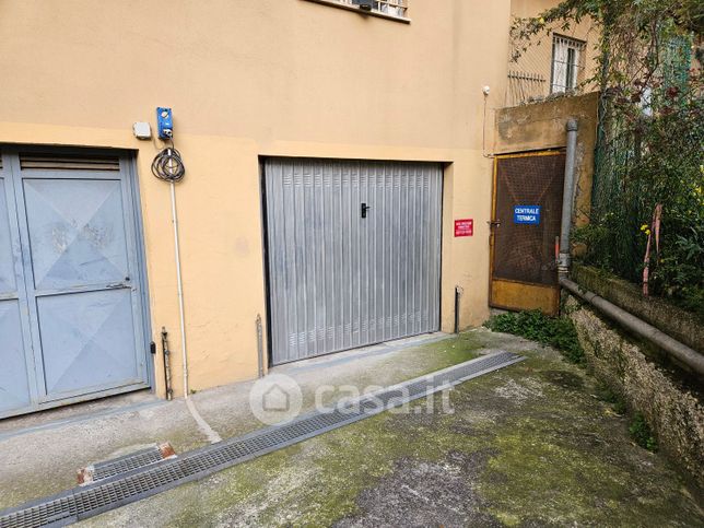 Box/posto auto in residenziale in Via Salvo D'Acquisto