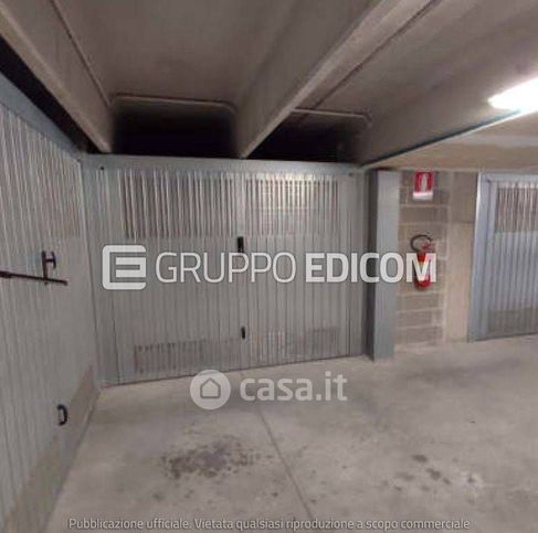 Box/posto auto in residenziale in Via Roma