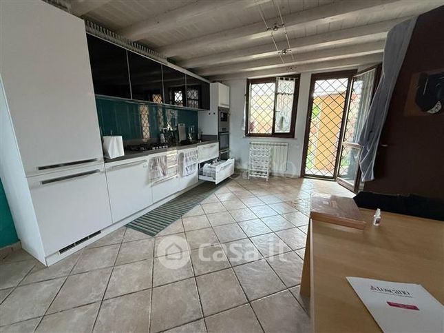 Villa in residenziale in Via Pasquale Cicatiello