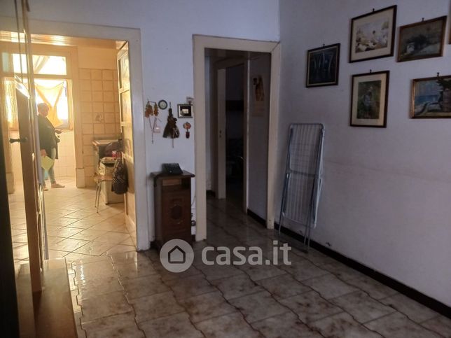 Appartamento in residenziale in Via Serino Ovidio