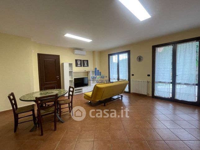 Appartamento in residenziale in Via Alcide De Gasperi