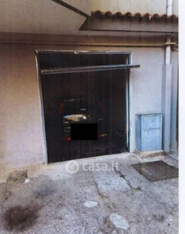 Box/posto auto in residenziale in Via Fabbrica Nuova