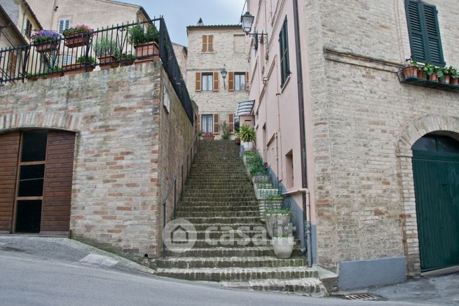 Casa indipendente in residenziale in Via Ripida