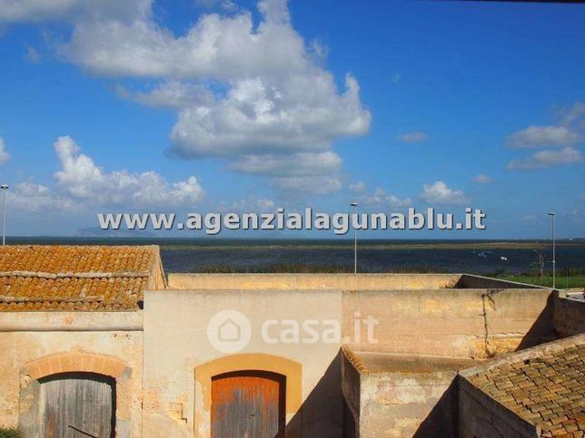 Casa indipendente in residenziale in Via Vito Falco