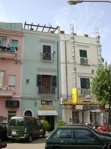 Casa indipendente in residenziale in Piazza mare all'Arco 26