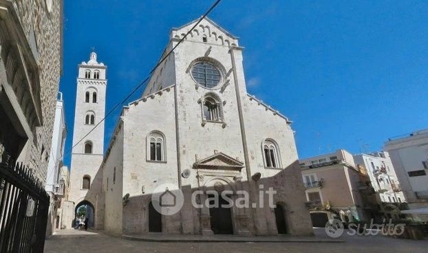 Appartamento in residenziale in Via dei Greci 23