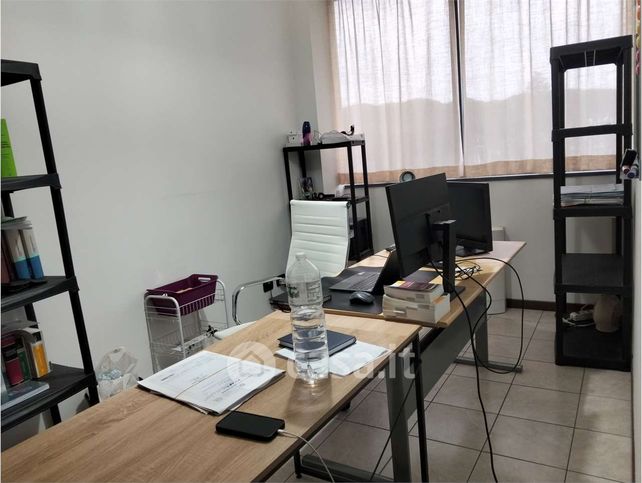 Ufficio in commerciale in Via della Fonte Veneziana