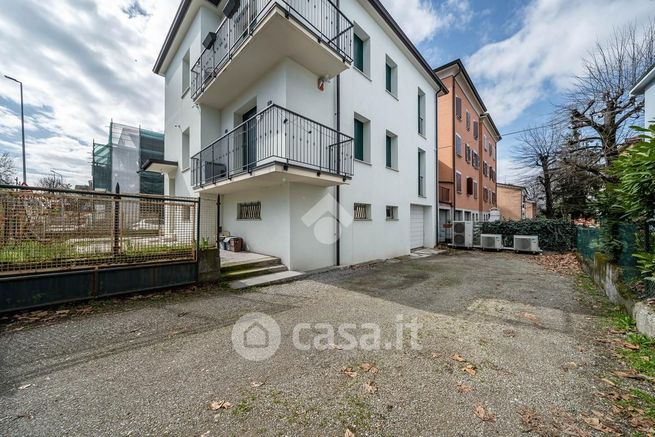 Appartamento in residenziale in Viale della Resistenza 24 B