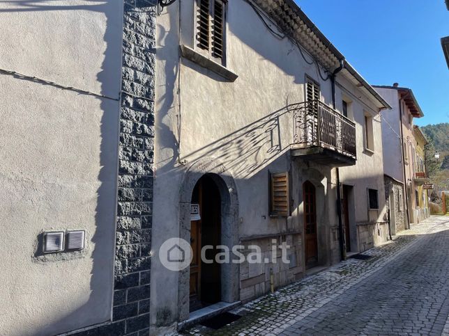 Casa indipendente in residenziale in Via Ortorotondo