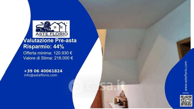 Appartamento in residenziale in Via Lucardese