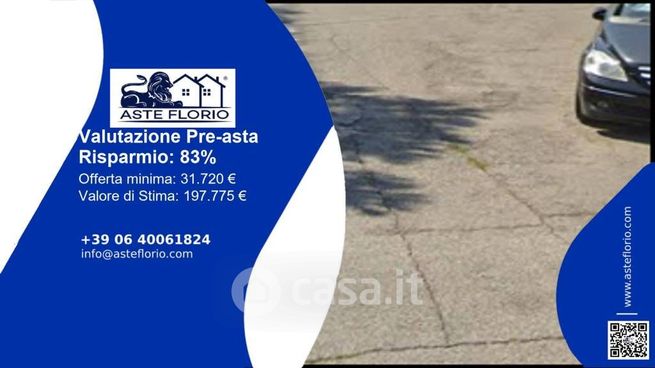 Terreno agricolo in commerciale in Via Raffaele Marvelli