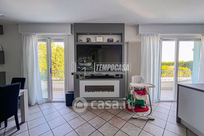 Casa indipendente in residenziale in Viale Litorale Marina 189/7