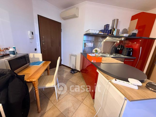 Appartamento in residenziale in Via dell'Acqua 2