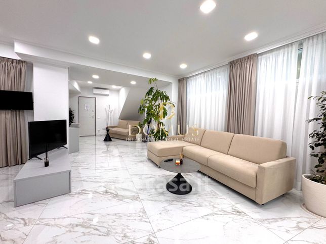 Appartamento in residenziale in Corso Orazio Raimondo 89