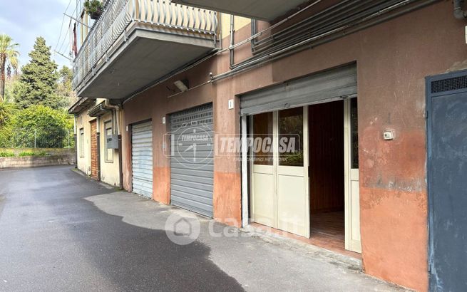 Box/posto auto in residenziale in Via Salvatore Tomaselli
