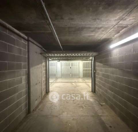 Box/posto auto in residenziale in Via Donato Somma 42