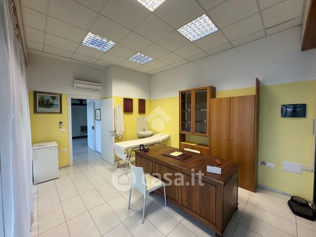 Box/posto auto in residenziale in Piazzale dell'Acquario 5