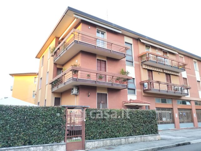 Appartamento in residenziale in Via Franco Filippo Bagna 21