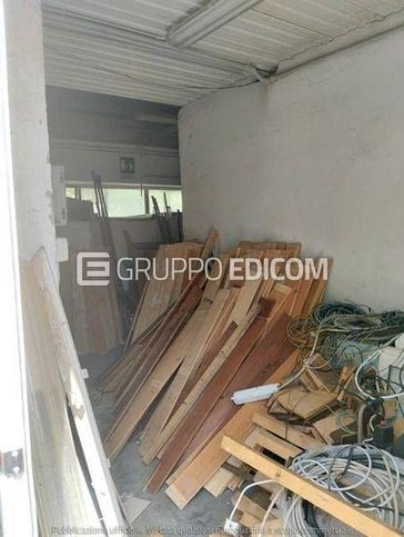 Box/posto auto in residenziale in Via Terrate