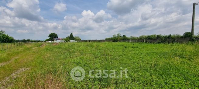 Terreno agricolo in commerciale in como