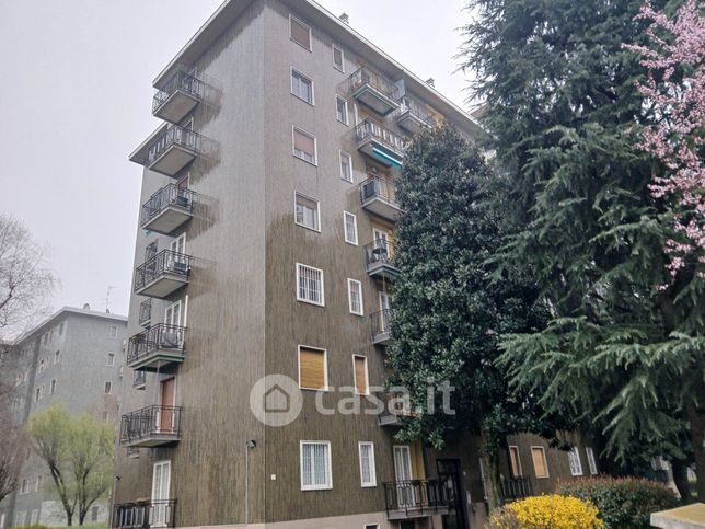Box/posto auto in residenziale in Via Antonio Gramsci 88