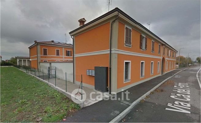 Garage/posto auto in residenziale in Via CÃ  del Ferro 35