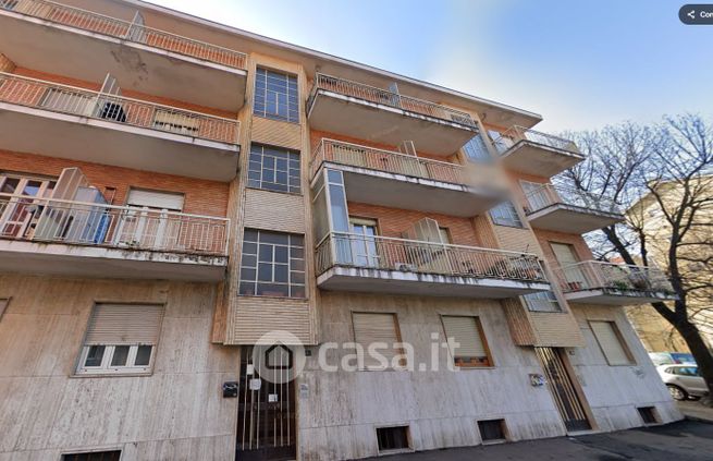 Appartamento in residenziale in Via Antonio Sciesa 41