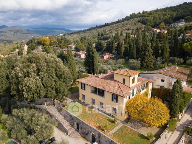 Villa in residenziale in