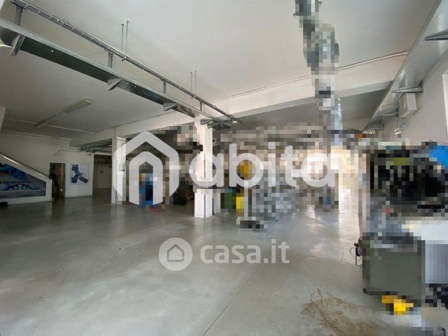 Capannone in commerciale in Strada provinciale 1 Setteponti
