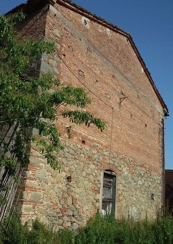 Rustico/casale in residenziale in Via Roma