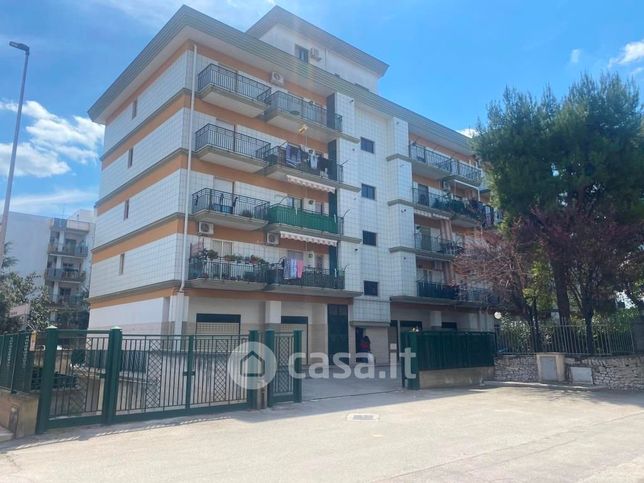 Box/posto auto in residenziale in Via TIBURTINA