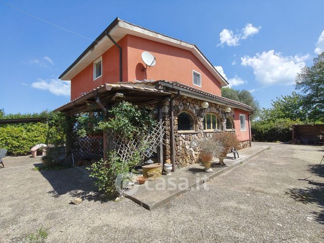 Villa in residenziale in SP493 28