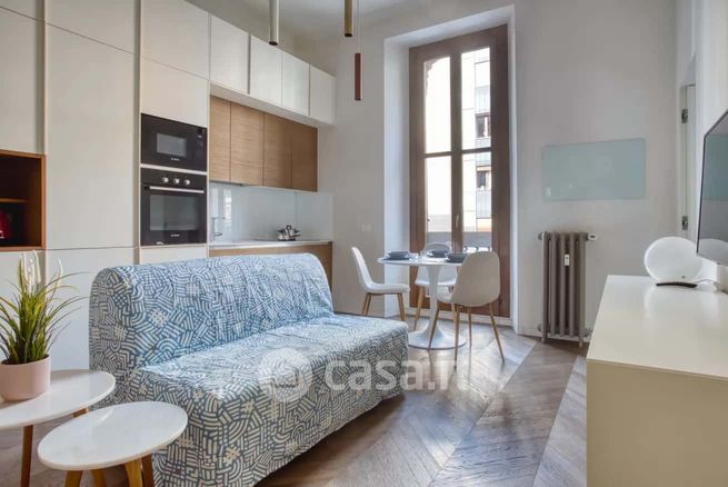 Appartamento in residenziale in Via Francesco Londonio 19