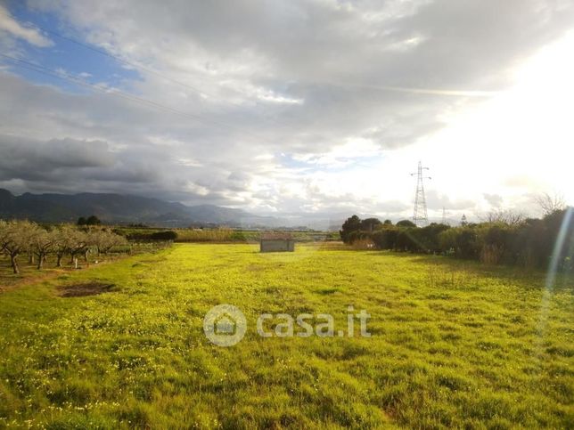 Terreno agricolo in commerciale in Contrada Cavaliere 1