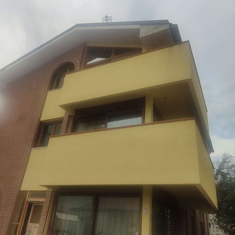 Appartamento in residenziale in Via Agordat 3