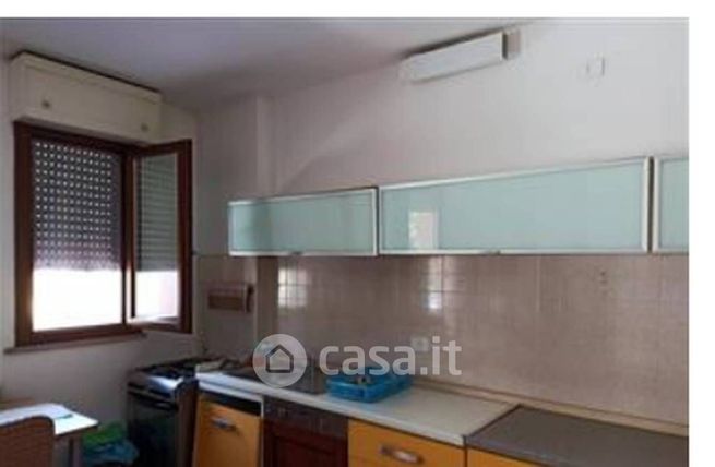 Appartamento in residenziale in Via Urbinate